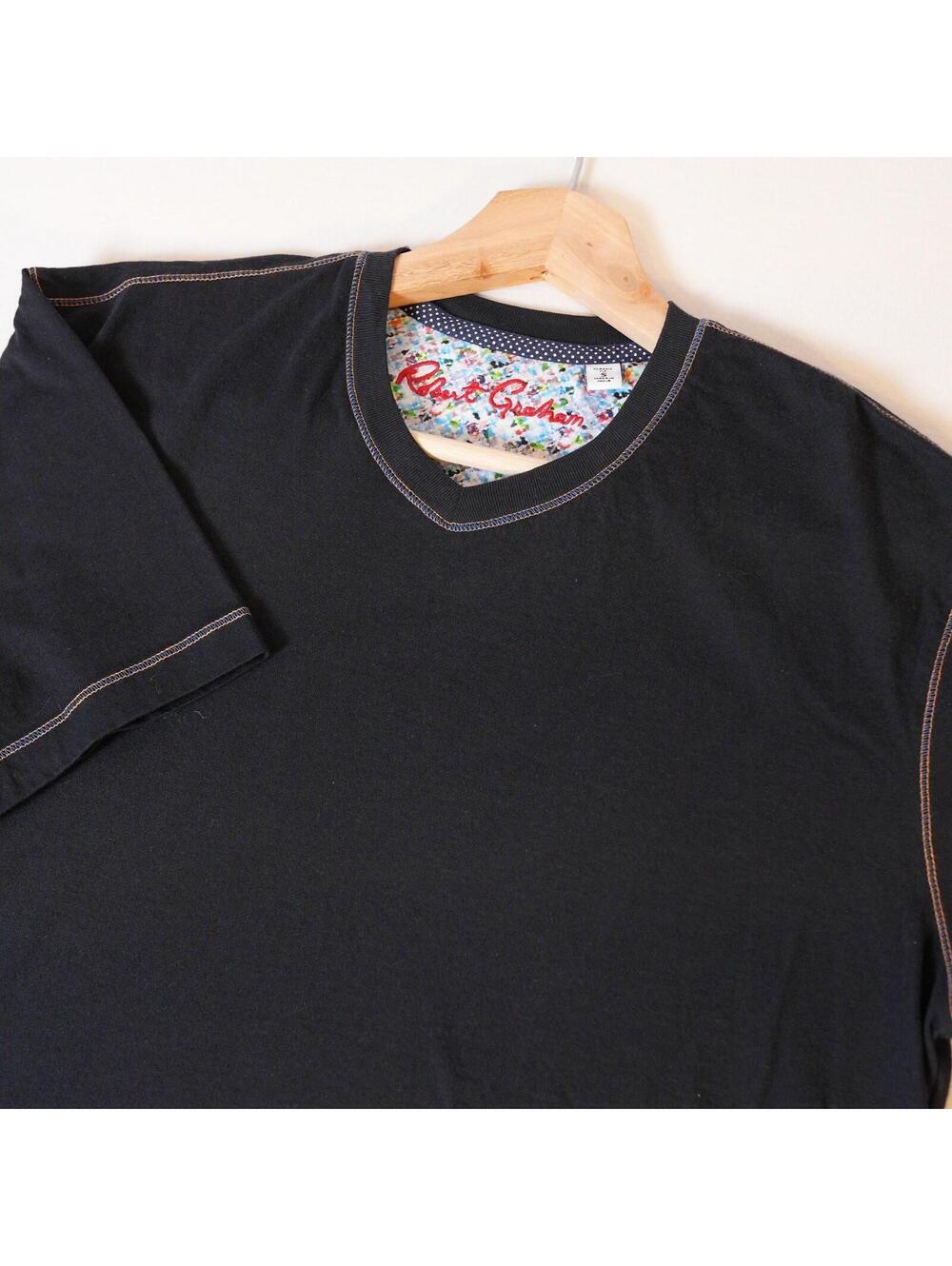 Robert Graham Black V-Neck T Shirt MenS Contrast Stitch Luxury Casual Tee Preppy